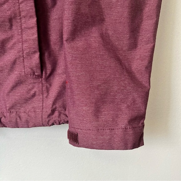 The North Face DryVent Rain Shell women’s size small waterproof wind proof - Picture 8 of 11